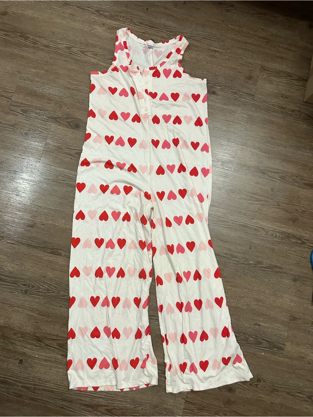 Old Navy White Sleeveless Heart-Print Wide-Leg Jumpsuit - Red & Pink Hearts